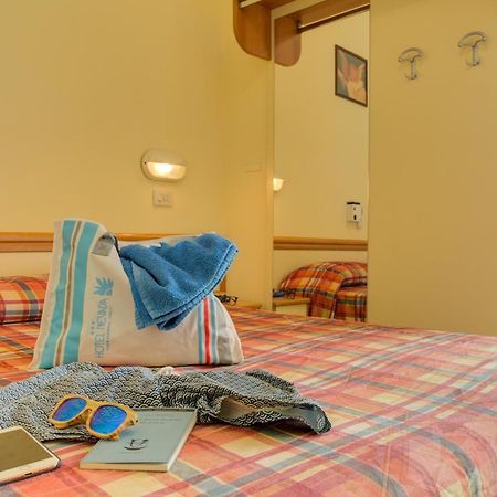 Hotel Nevada Bellaria – Igea Marina Kültér fotó