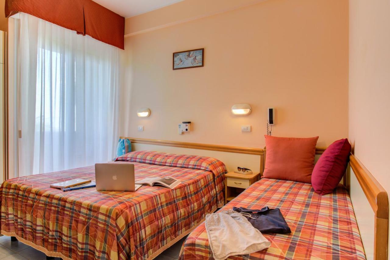 Hotel Nevada Bellaria – Igea Marina Kültér fotó